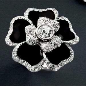 Dalia Ring by Lia Sophia